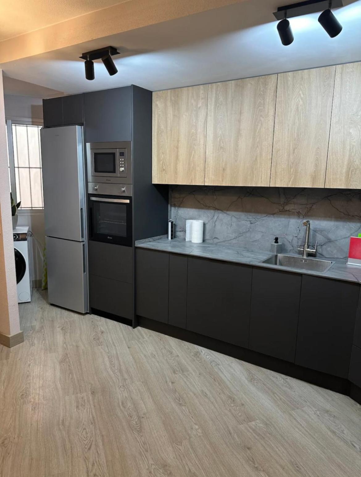 Marina Apartment Torrevieja Luaran gambar
