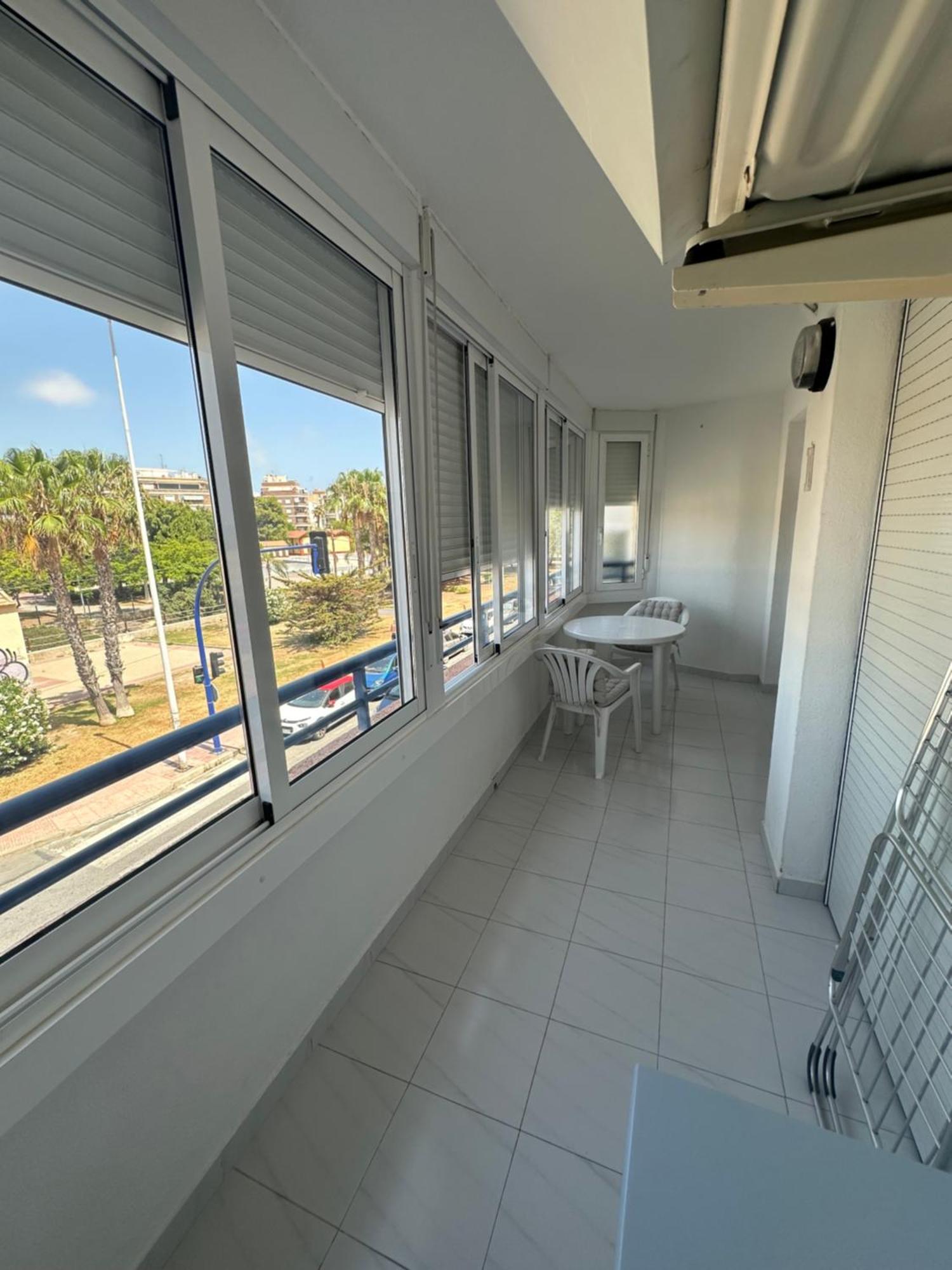 Marina Apartment Torrevieja Luaran gambar